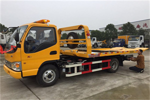 攀枝花西区哪里有拖车服务